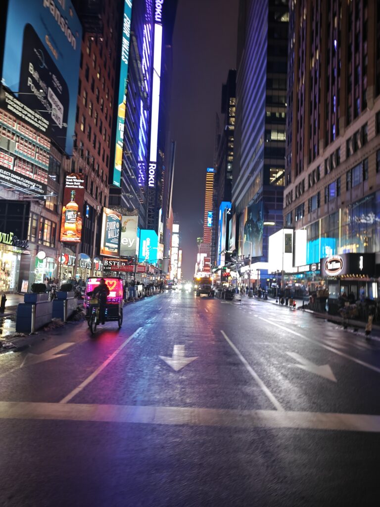 Times Square New York ' s avonds