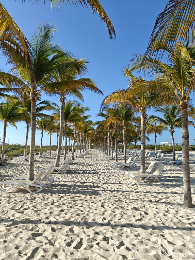 Strand bij Hotel Riu Latino